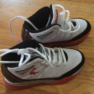 Shaq boys shoes